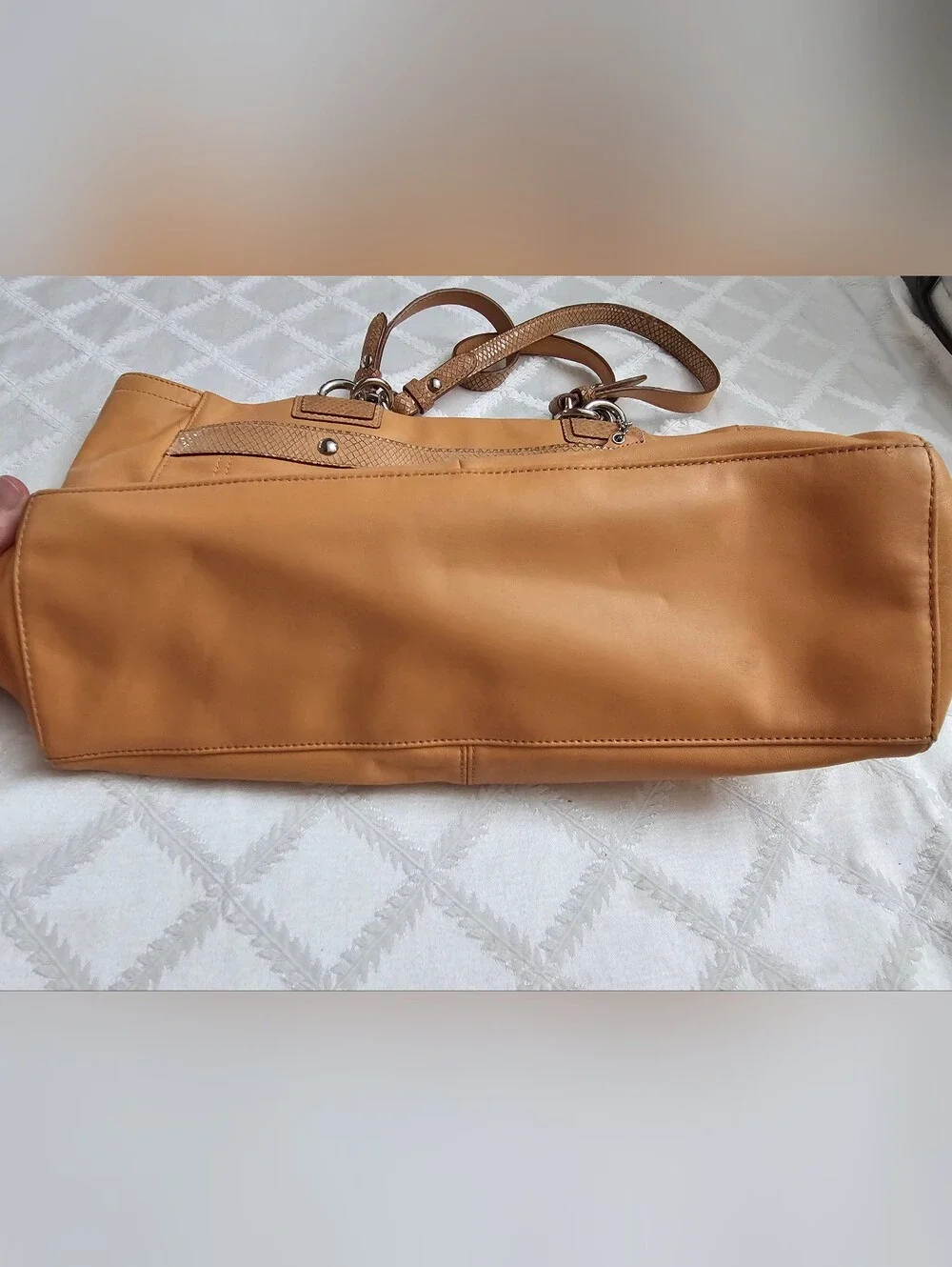 Coach Penelope Carryall Leather Tote Bag with Turn-Lock Closure